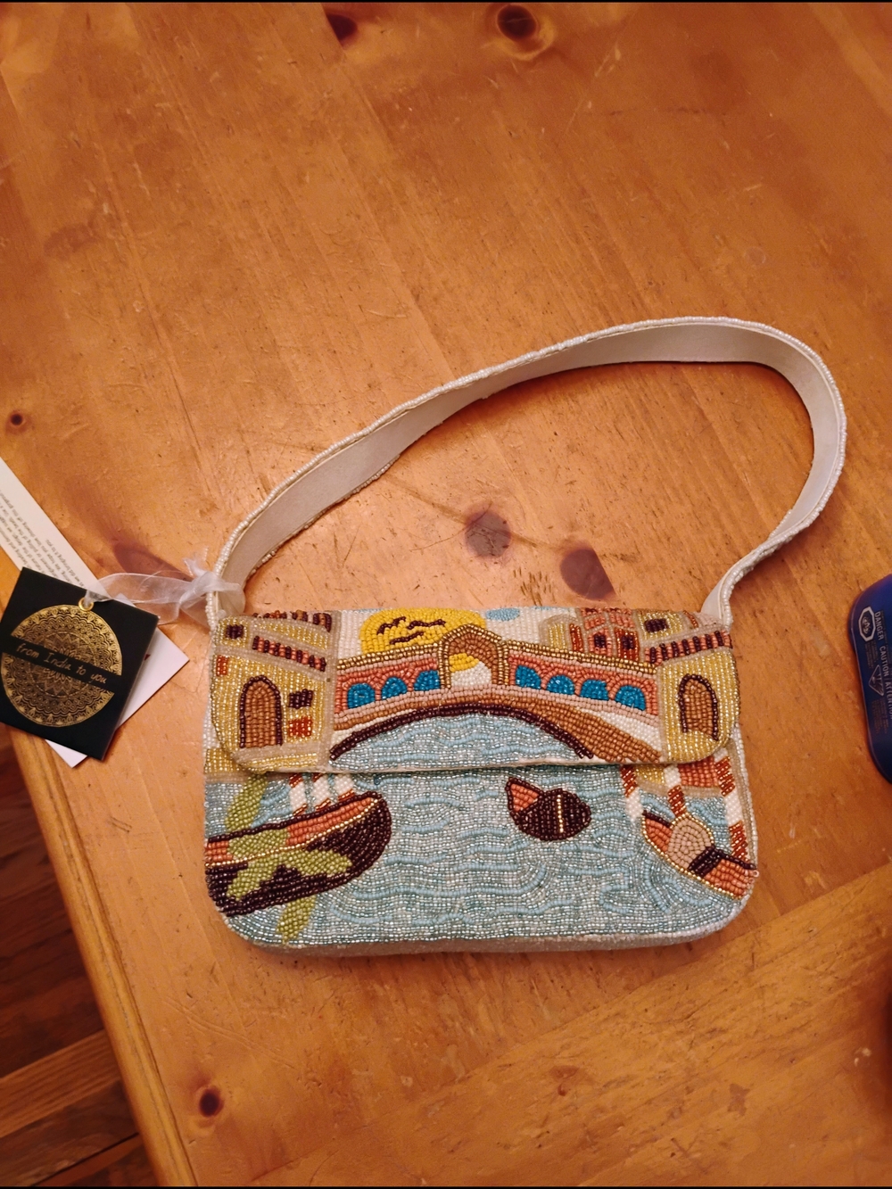 Handmade Beaded Venice/Rialto Bridge Scene Shoulder Bag in White and Blue - Picture 2 of 5